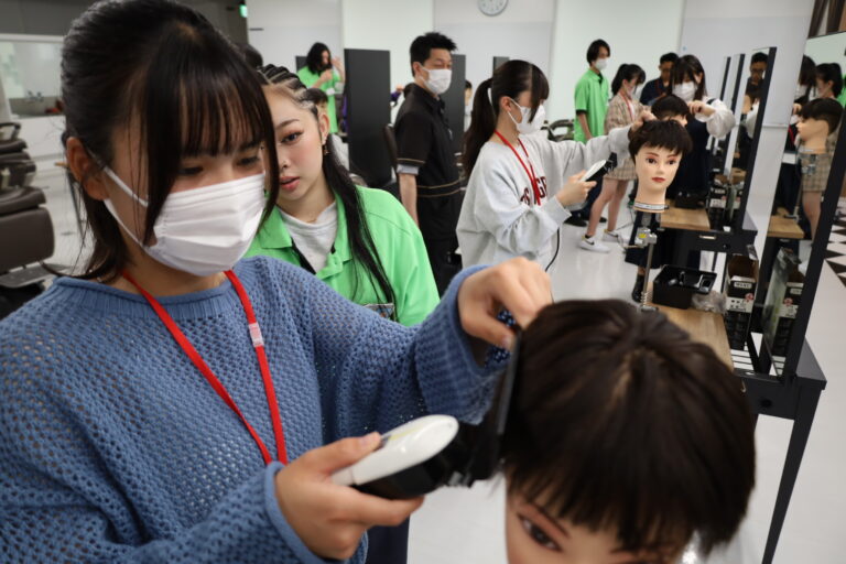 Open Campus Report 04.29「フェードカット・ヘアセットorサスーンカット」